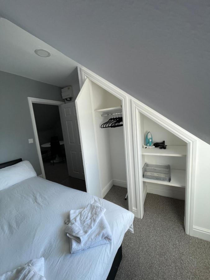 Appartamento Luton Short Term Lets - Cardiff Road Esterno foto
